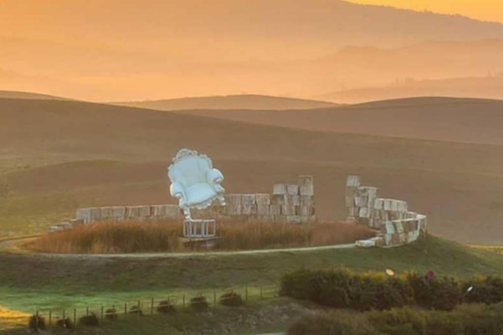 Lajatico Rentals - Terrazza Sul Tramonto Del Silenzio Bagian luar foto