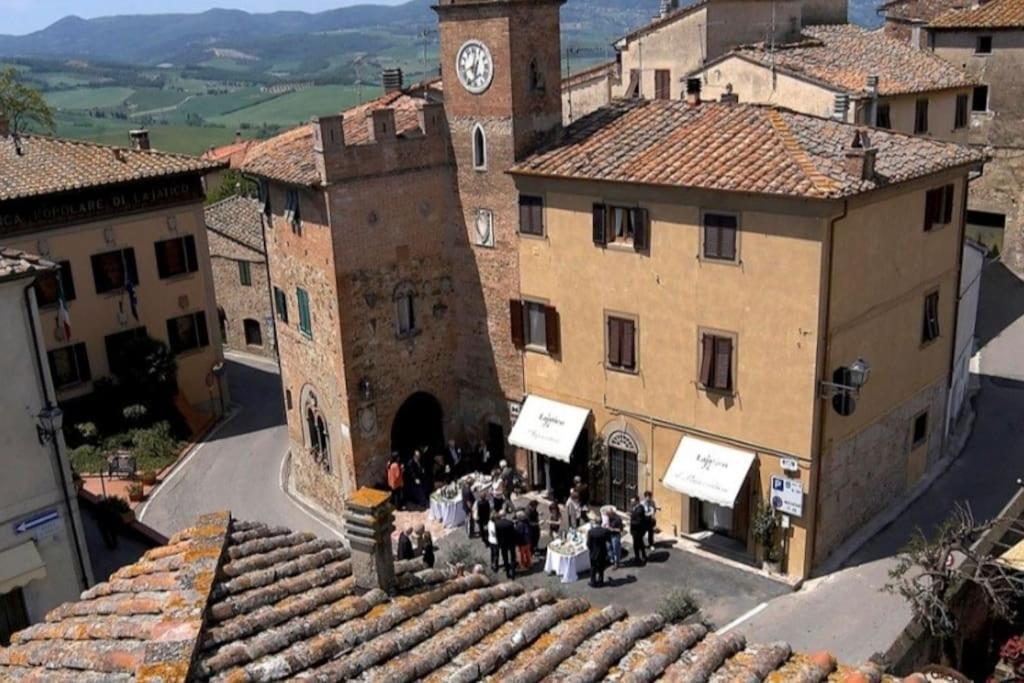 Lajatico Rentals - Terrazza Sul Tramonto Del Silenzio Bagian luar foto